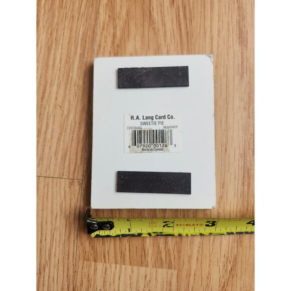 Sweet As Pie 3D Magnet by R.A. Lang Card Co Farmhouse Kitchen Wall Decor Canada - Picture 3 of 7